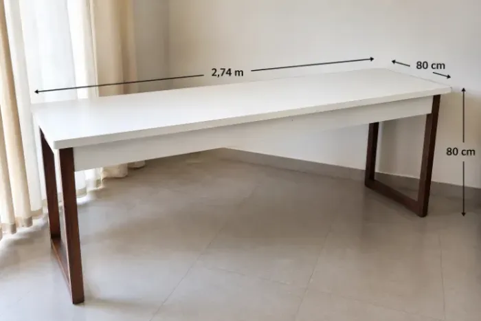 Mesa de Trabalho em Madeira Maciça 2,74 m - Ideal para Ateliê, Costura e Corte de Tecidos