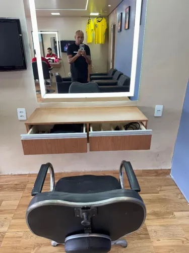 Frente para barbearia