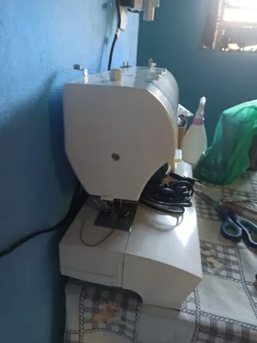 Máquina de costura