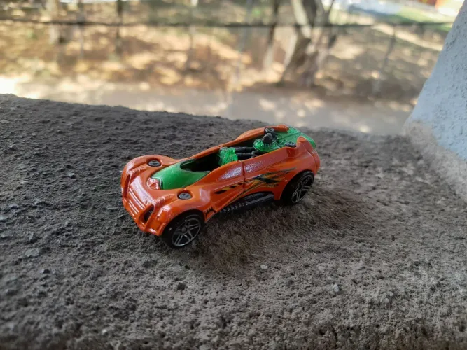 Carrinho Hotwheels Gearonino