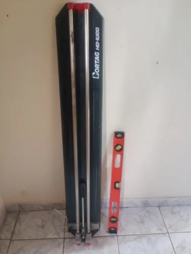 Vendo Riscadeira e Nivel