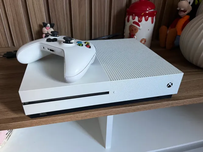 X box one 1 tera c/defeito
