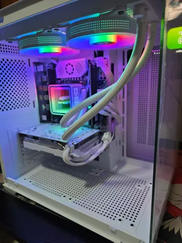 Computador Gamer Xeon E5 2680 V4 + RX 580 8GB