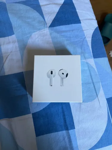 Airpods 4 novo na caixa