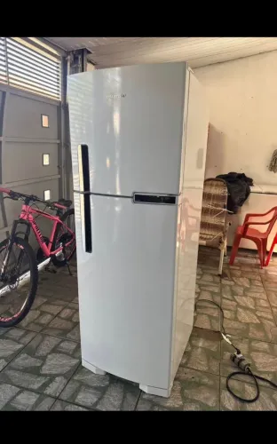 Geladeira Brastemp, frosfree funcionando perfeitamente 