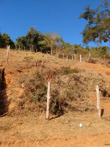Terreno em Raposo com 360 m² - Aceito carro na troca