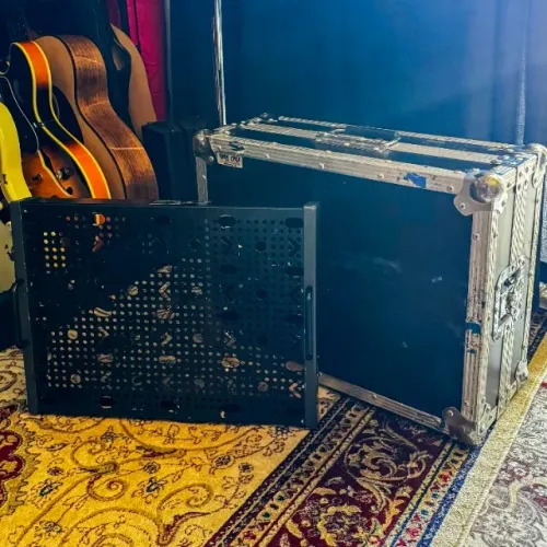 Pedaboard 30x40 HRS + Flight Case