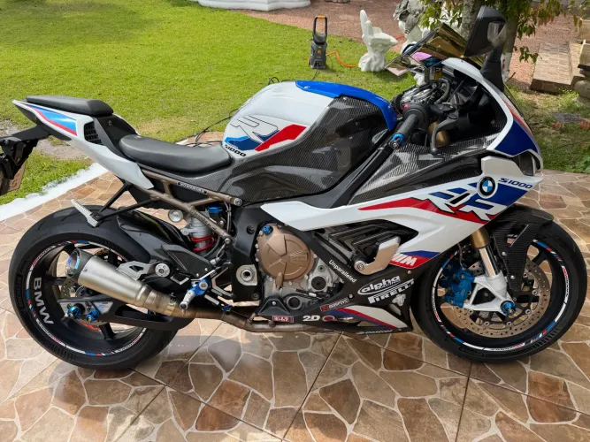 BMW s1000rr m pack 2022 tricolor 12 mil km a mais top