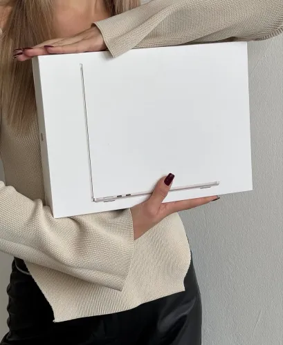 MACBOOK AIR M4 