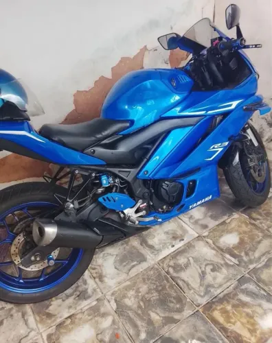 Vendo R3 321 cilindradas quitada em dias apenas venda