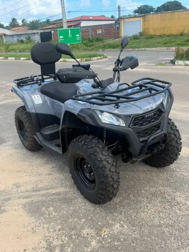 Quadriciclo cfmoto 400
