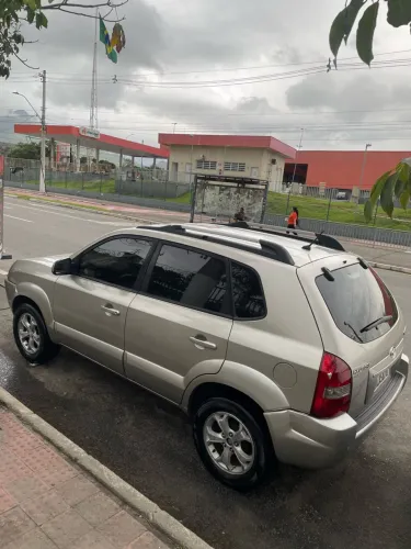 Hyundai Tucson 2.0 16V Aut. 2010