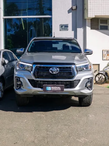 Toyota Hilux CD SRX 4X4 2.8 TDI 16V Diesel Aut. 2020