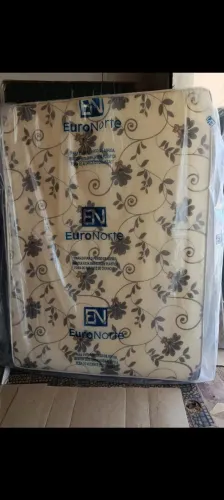 Colchão de casal novo