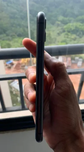 IPHONE 11 - USADO/SEMI NOVO
