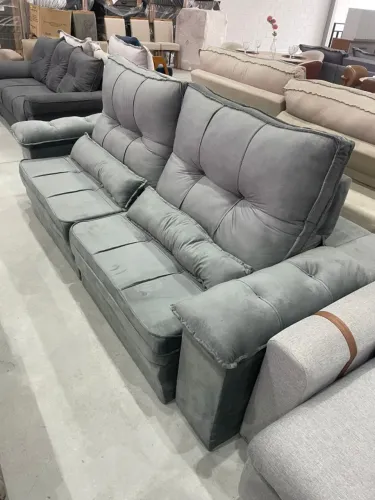 SOFA RETRÁTIL E RECLINÁVEL ( NOVO)