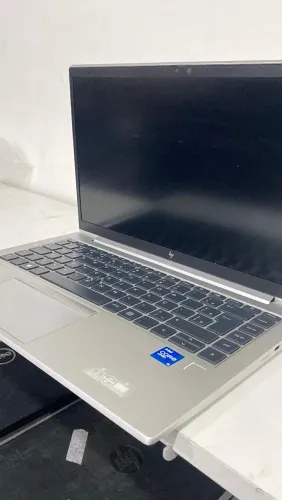 Notebook HP 840 G8 I5-10 8GB RAM 256GB SSD - 1 MES DE GARANTIA LOJA!