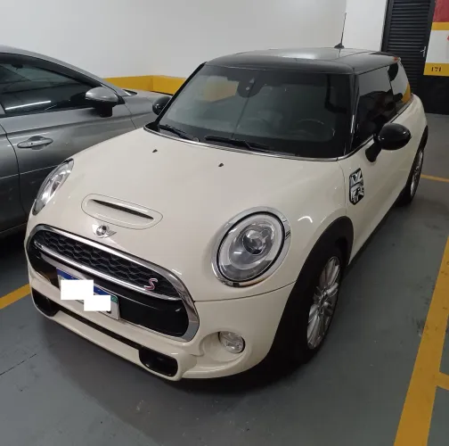 Mini Cooper S 2.0 Turbo 16V 3P Aut. 2015
