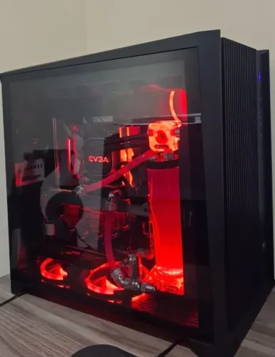 PC Gamer Ryzen 5800x + RTX 2080 Ti | 16GB RAM 4133mhz | WC Custom | Para jogos e edição