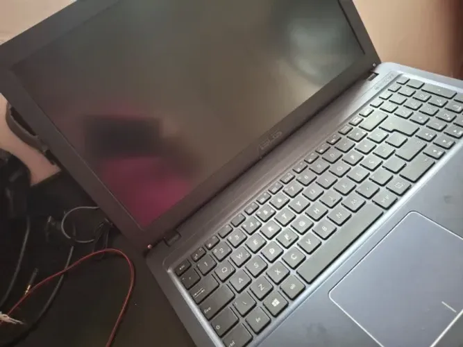 Notebook Asus VivoBook X543M