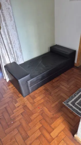 Sofá de couro 