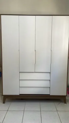 Guarda roupa