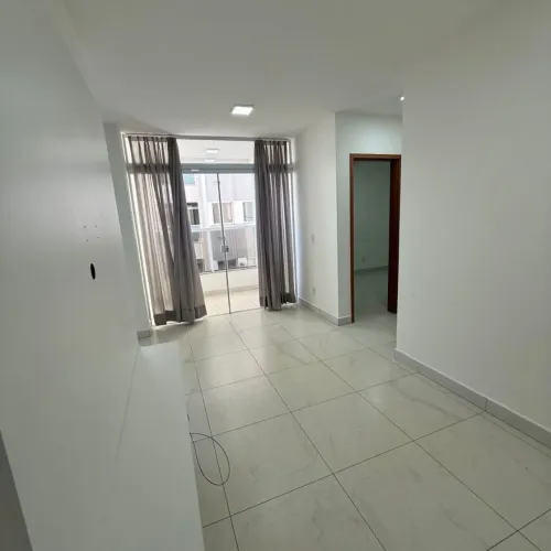 Apartamento à venda no bairro Granja Marileusa em Uberlândia