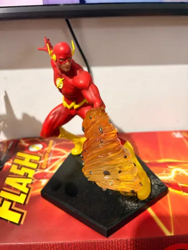 Iron studios Flash comics deluxe 1/10