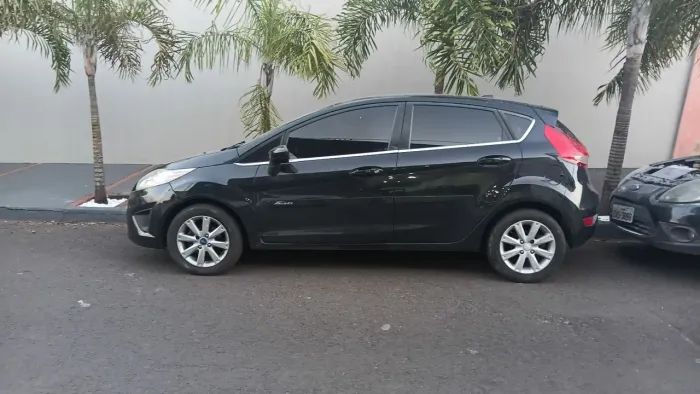Ford Fiesta SE 1.6 16V Flex 5P 2012