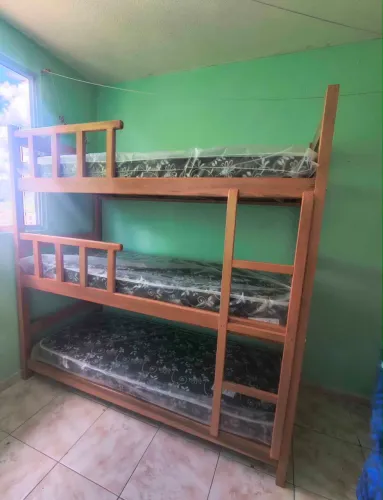 Cama triliche mdf reforçada com colchões