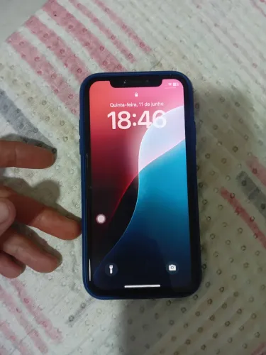 Iphone semi novo xr