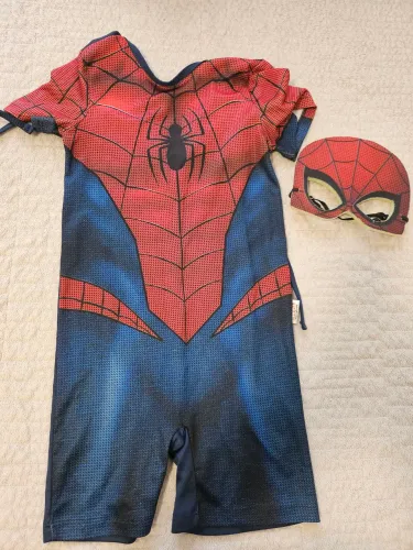 Fantasia homem aranha curta marvel