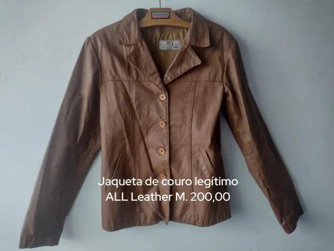 Jaqueta de couro Legítimo feminina M mas veste P
