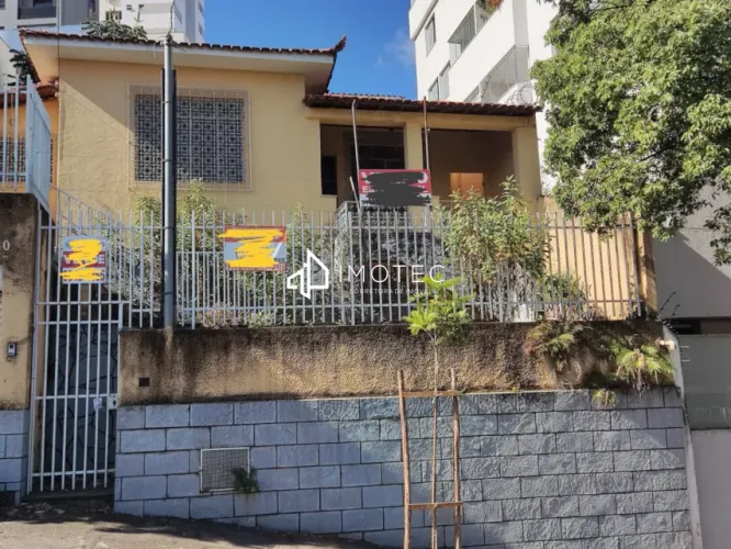 Casa para Aluguel em Belo Horizonte (Serra) 218,51m²