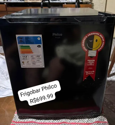 Frigobar semi novo pronto pra uso!!!