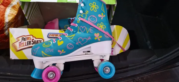 Patins da marca Fênix  com kit proteção 