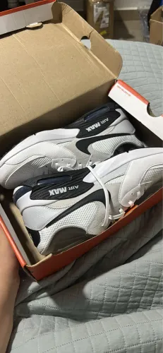 Tênis Nike air max excee n43
