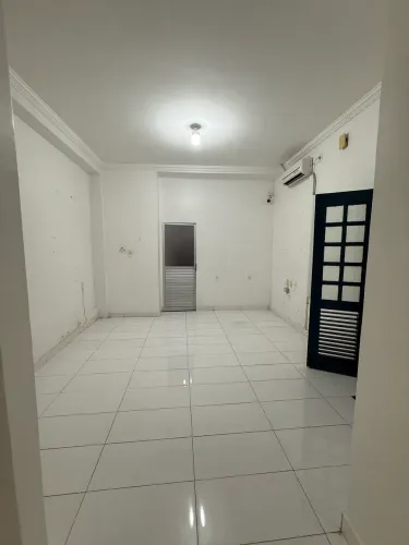 SALA COMERCIAL PARA ALUGAR - CATOLÉ