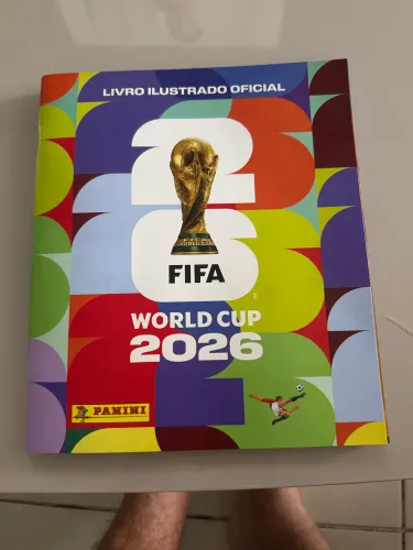 Album da copa ainda tem ..!