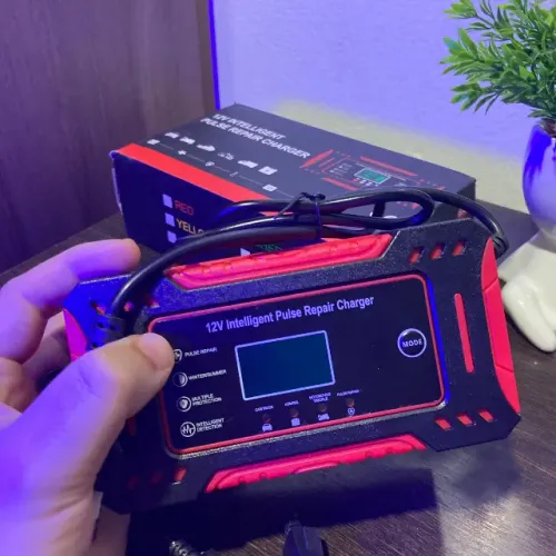 Carregador de bateria automotivo