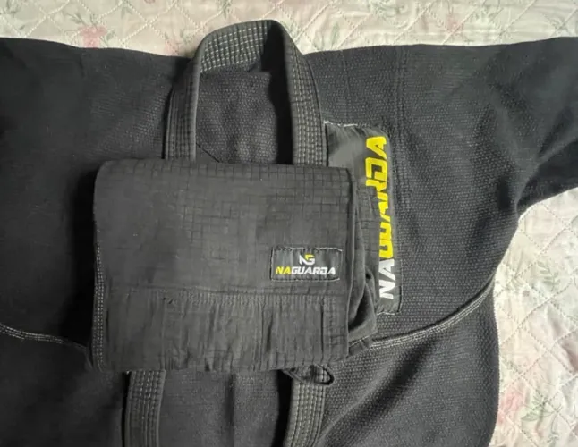 Vendo Kimono original NA GUARDA A1