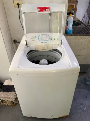 Máquina de lavar roupa 