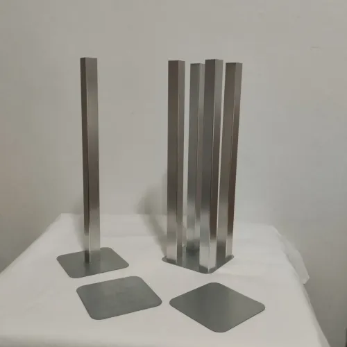 Vaso Magnético Peleg Design MoMA Conjunto Moderno Silver