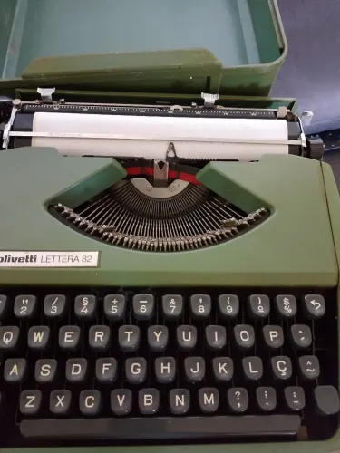 Máquina de escrever
