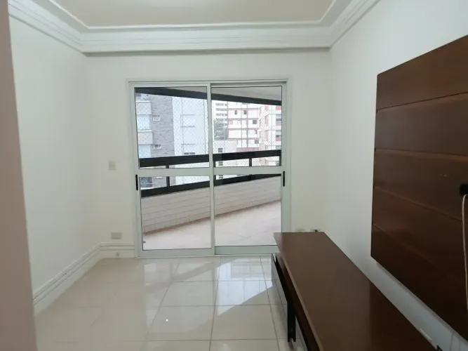 Alugo Pennsylvania 4 DORMS 2 suítes 180 metros 3 vagas junto Parque Santos Dumont