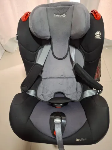 Cadeirinha para carro 4 posições