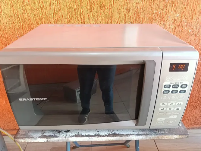 MICROONDAS BRASTEMP 31 LITROS