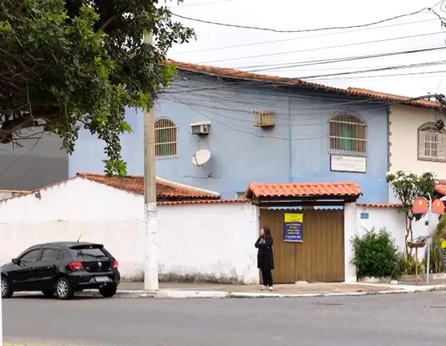 IMÓVEL COMERCIAL DE ESQUINA - PRÓXIMO AO SHOPPING PARKLAGOS 