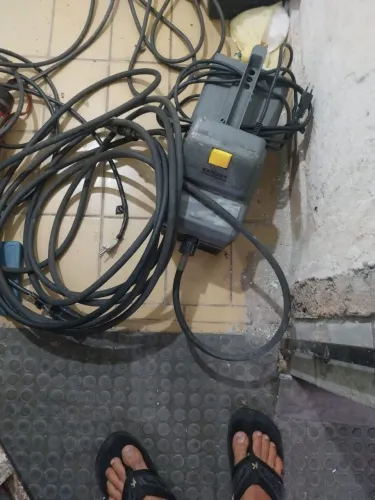 Maquina de lava jato karcher profissional 