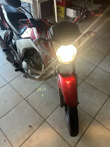 Cg 150 ex 2014 $11,500 abaixo da tabela